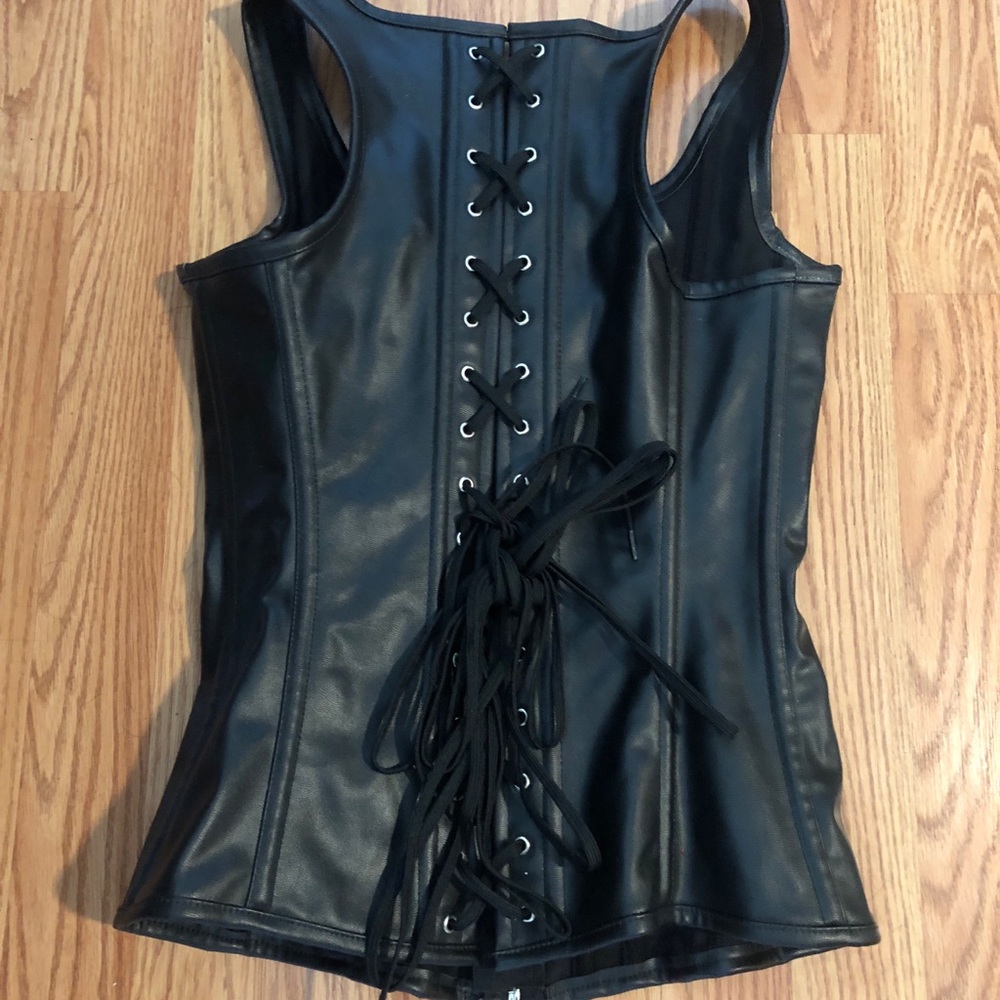 Faux leather corset lingerie M